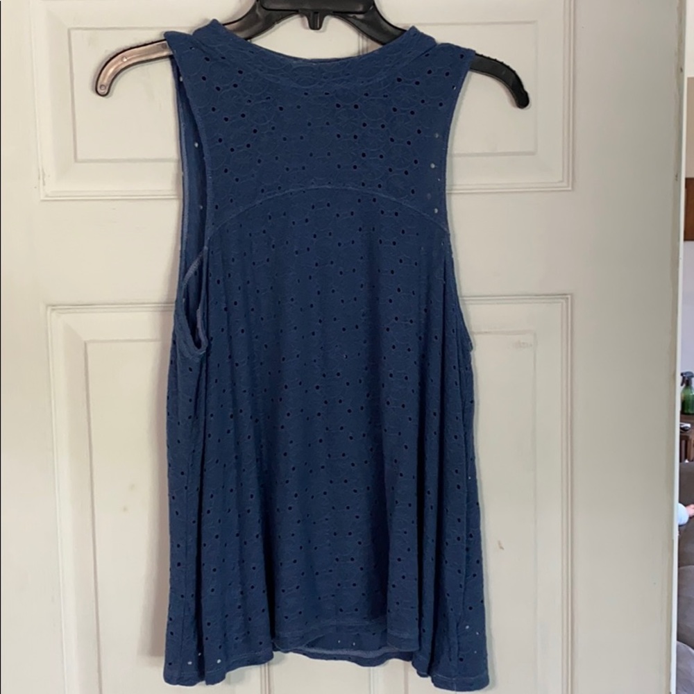 AE soft and sexy blue tank...barely worn!